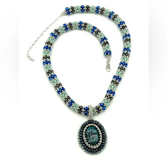 Hand Crafted Rope Style and Beaded Blue Agate Pendant Necklace - Picture 1 of 11